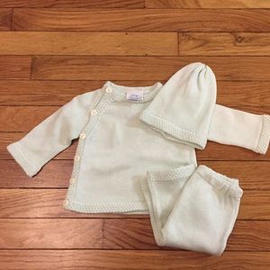 🏷NWOT tag baby knit outfit